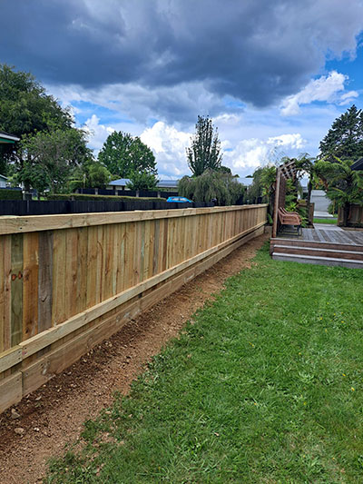 New timber fence